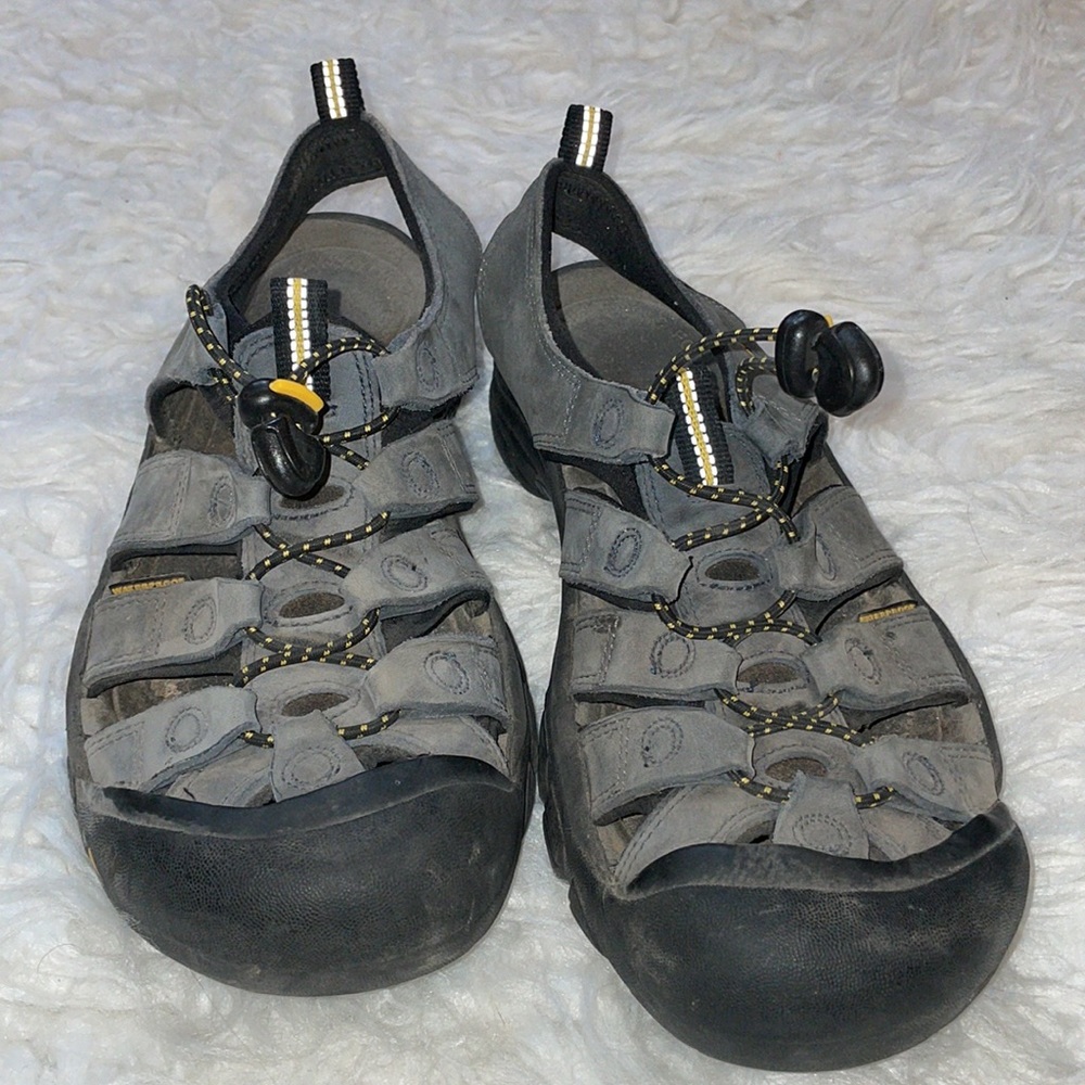 Keen Women's Newport H2, Size 7.5 - Picture 3 of 11